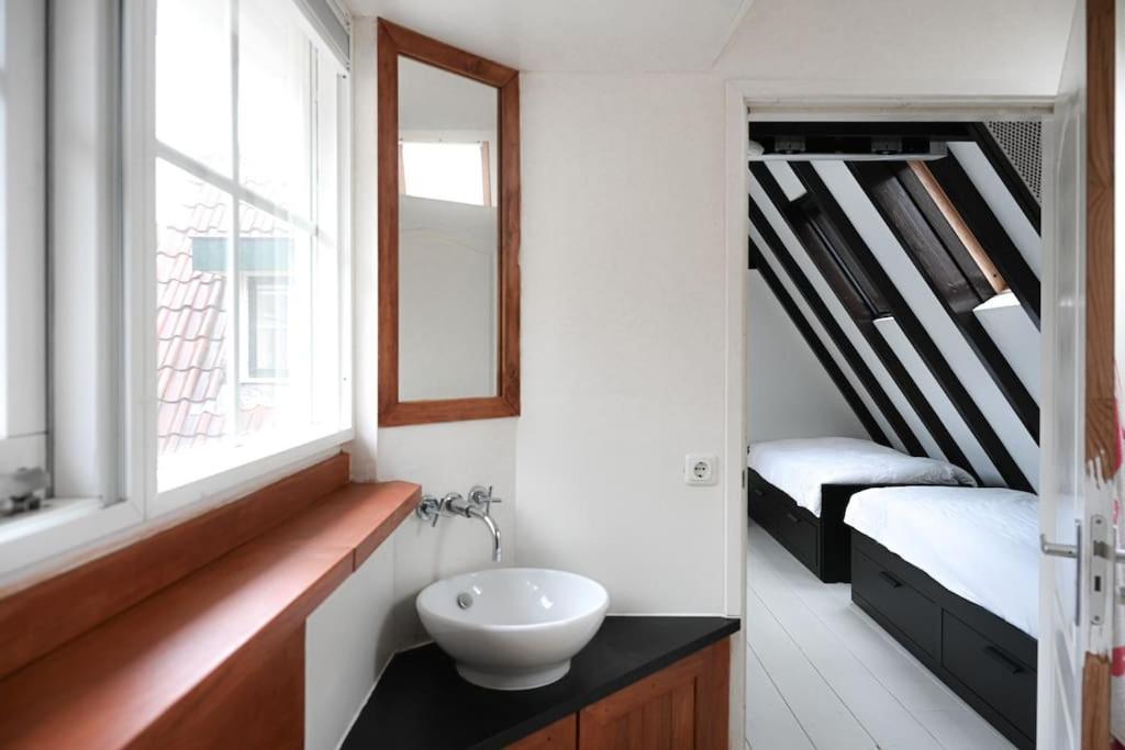 Fisherman'S Cottage - Surf Retreat Wijk aan Zee Kültér fotó